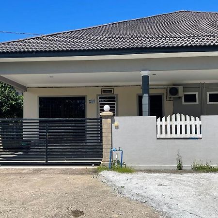 Nikmat Homestay Riyadh Kampong Tuan Mandak 외부 사진